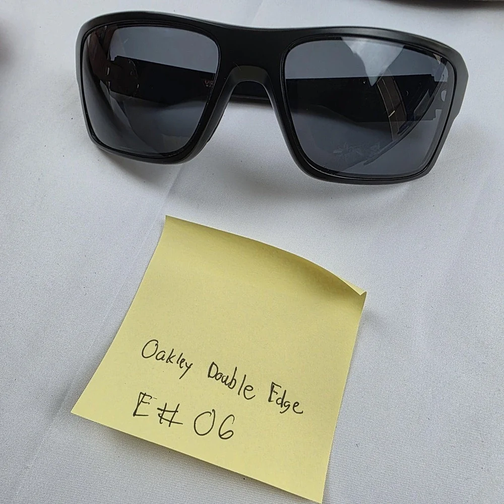 Oakley Double Edge Sunglasses Mens 66-17-128 Black Gray Wrap USA OO9380-0166